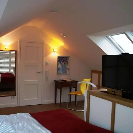 Σπίτι διακοπών In With Swimming Pool *